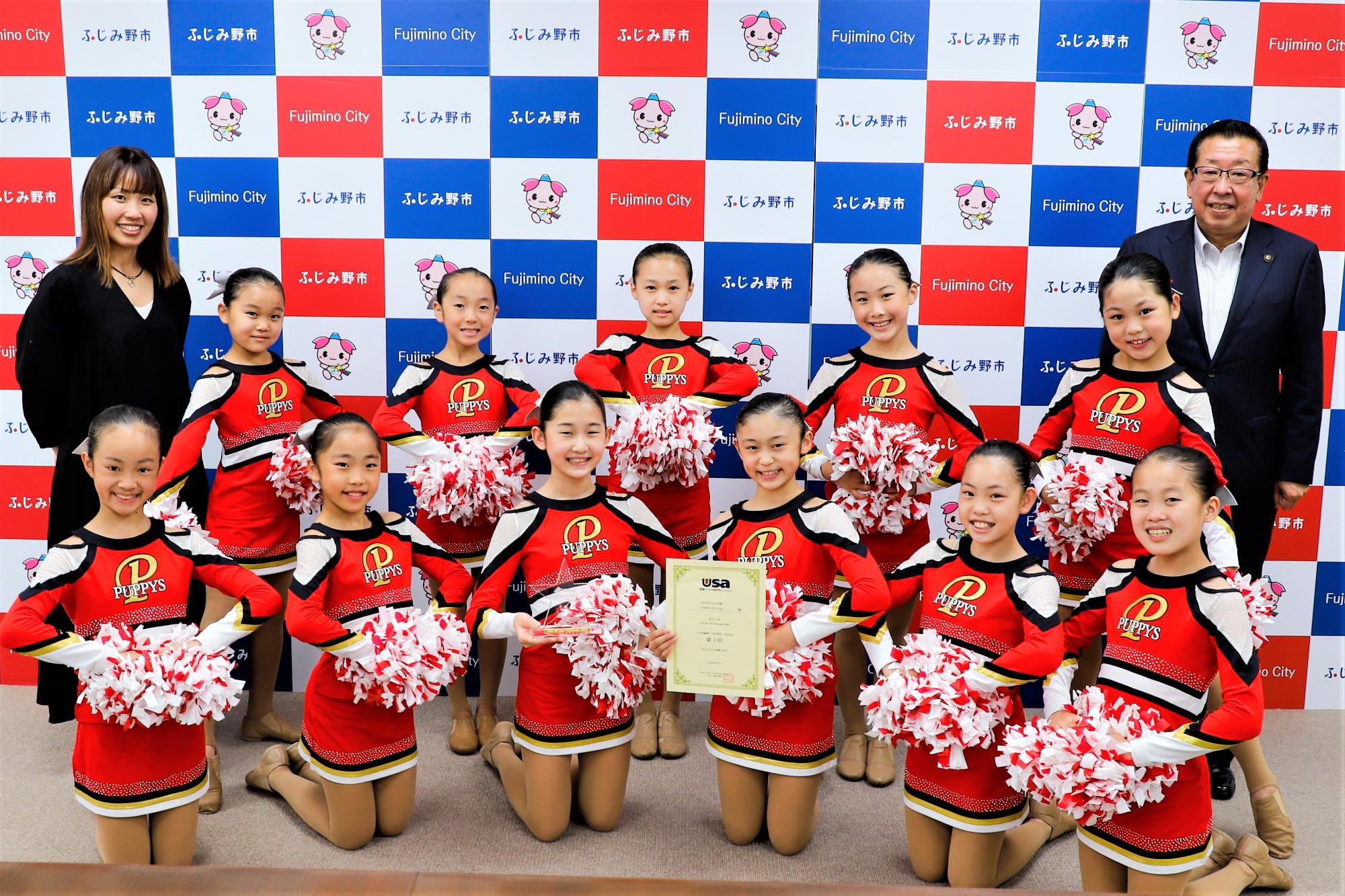 全国選手権大会に出場され、見事3位入賞の「POM PUPPYS」の皆さん