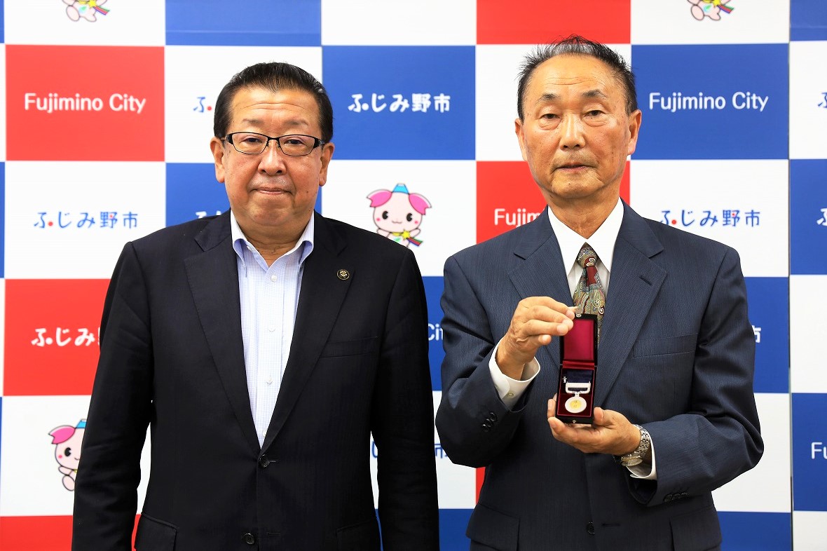 紺綬褒章伝達式