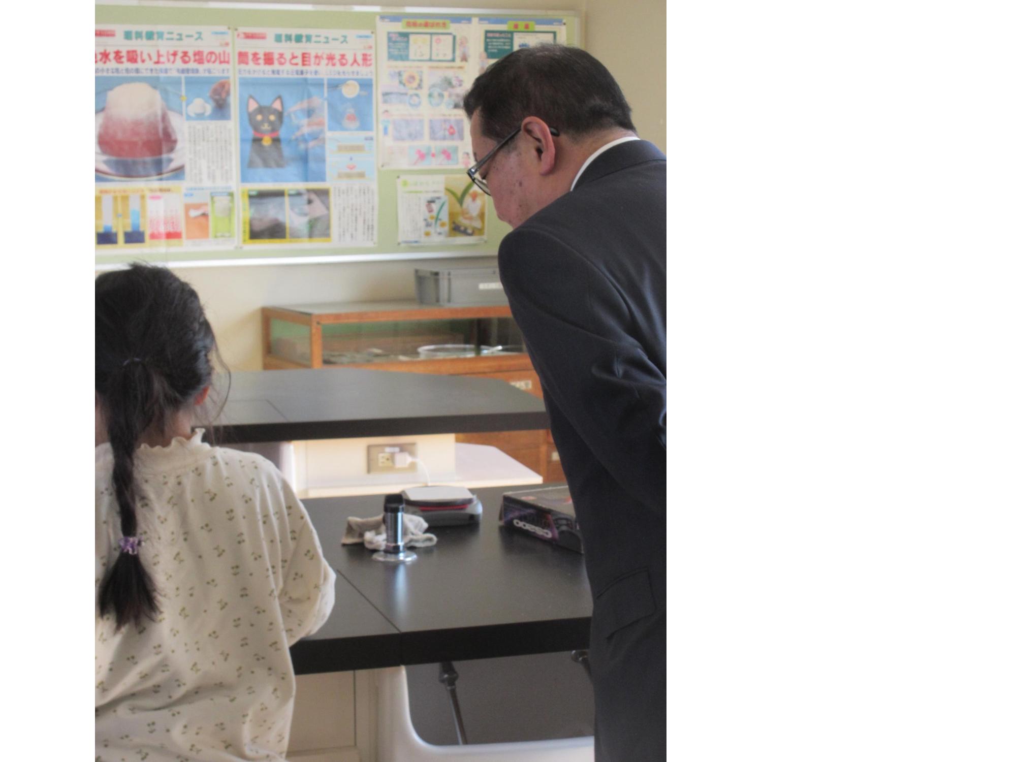 0601312福岡小学校訪問