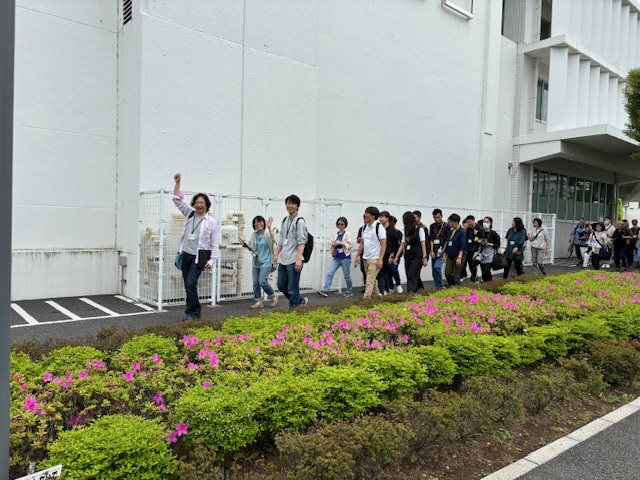 市役所からおさんぽ開始