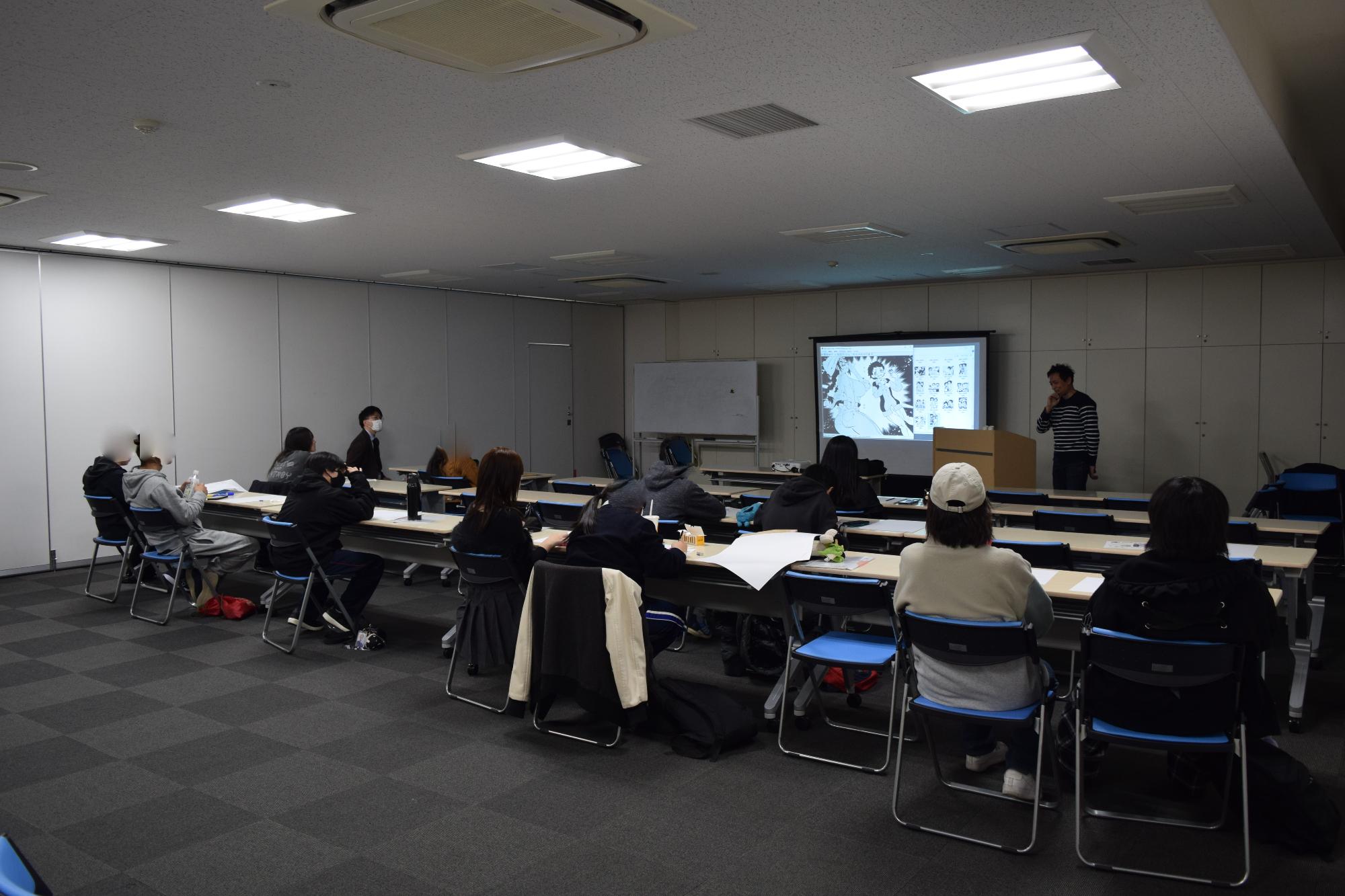 本庁舎でのイラスト教室