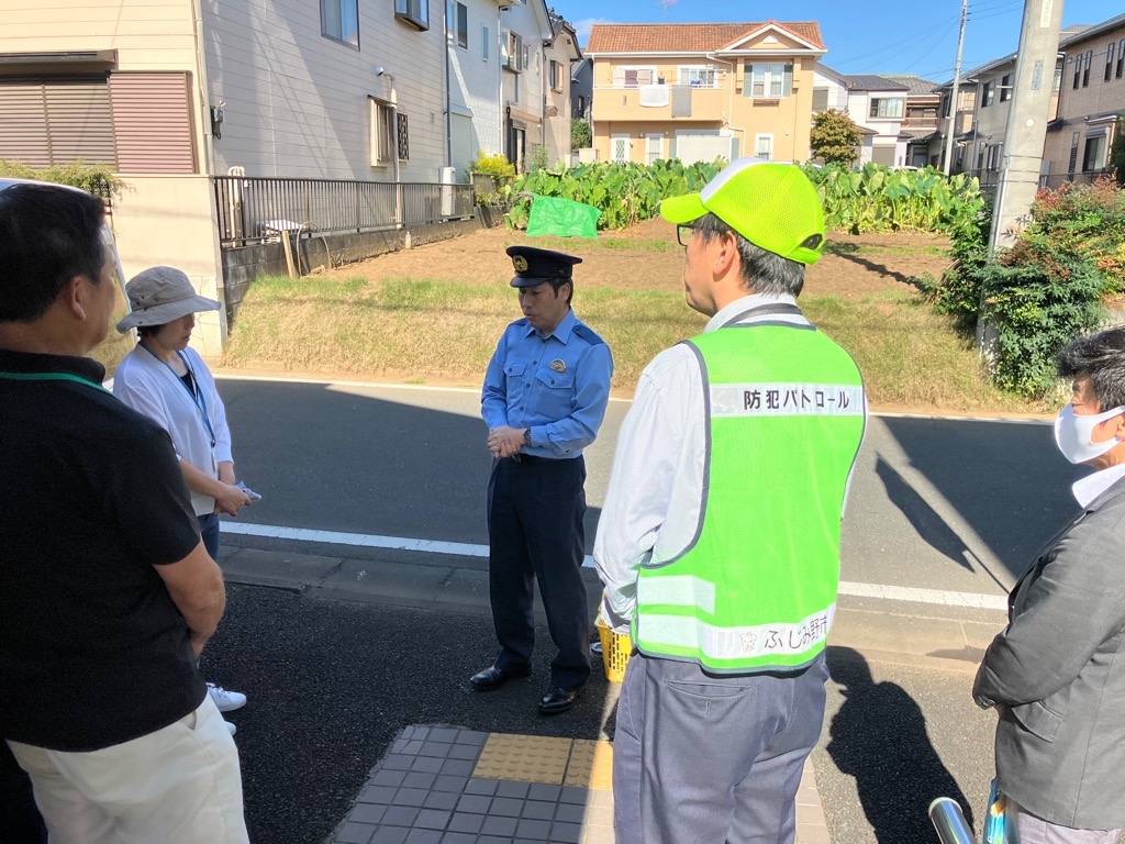 警察官による時使用料説明の様子の写真