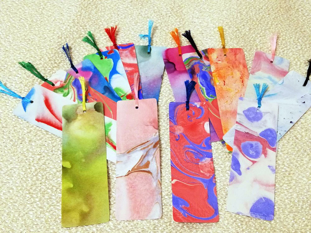 ワークショプで作成するしおりの画像