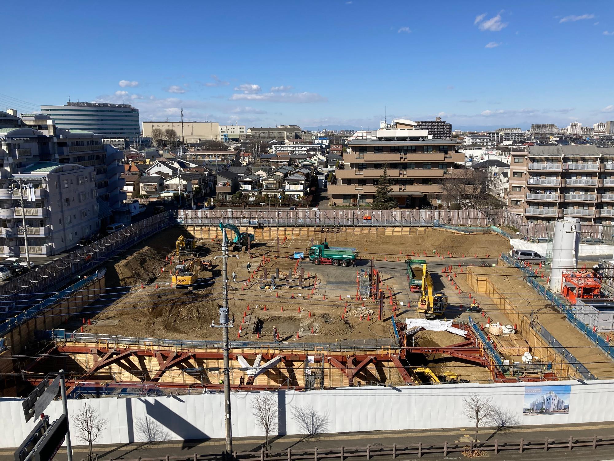 敷地南側から見た基礎改良工事等の状況の写真