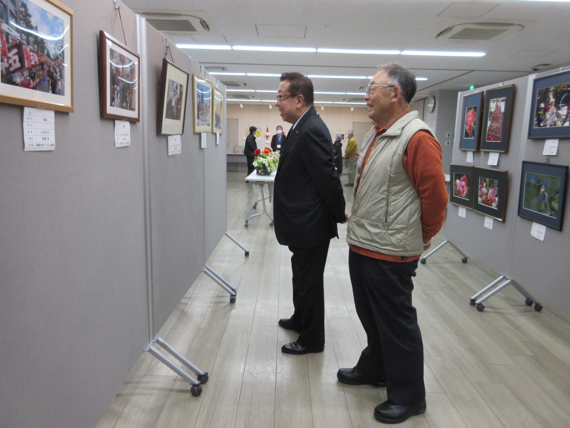 いきいきクラブ東部支部作品展