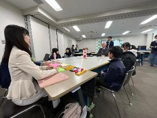 議員との意見交換の様子