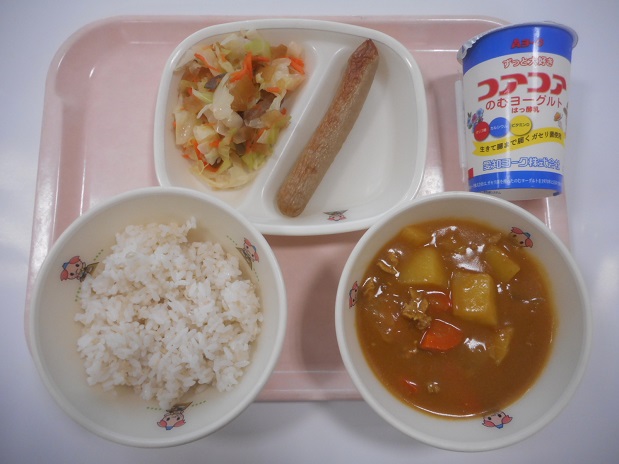 給食の写真
