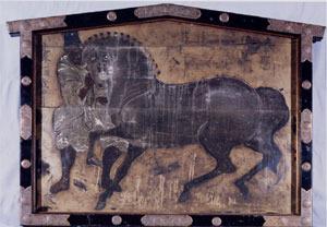 長宮氷川神社に奉納された、旗本奉納の絵馬が写っている写真