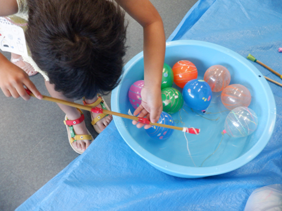 ヨーヨーすくい